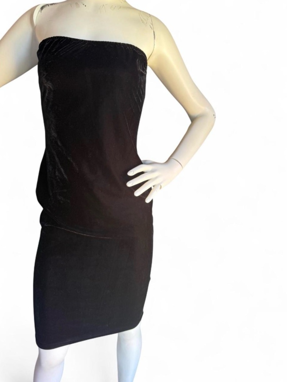 Vintage 90s XOXO Strapless Black Velvet Midi Dress